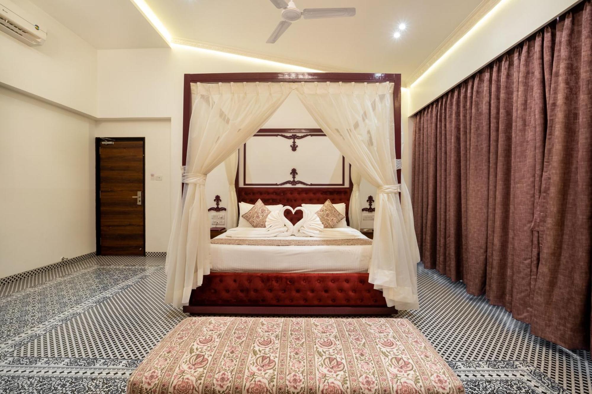 Zaras Resort Khandala Lonavala Eksteriør bilde