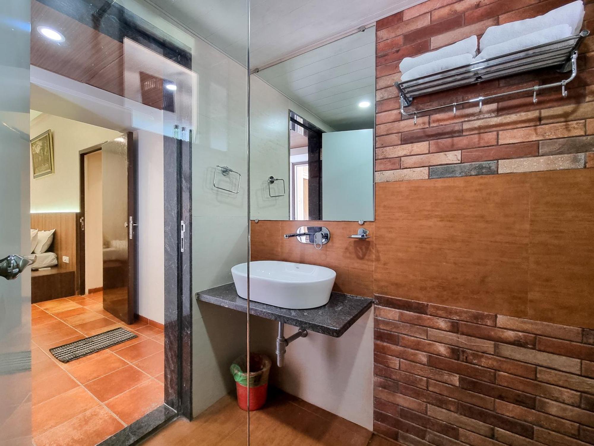 Zaras Resort Khandala Lonavala Eksteriør bilde